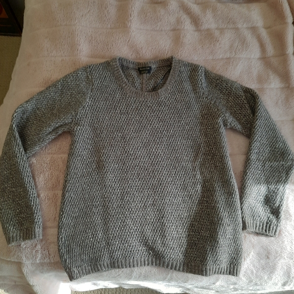 Festive sweater - Picture 1 of 3